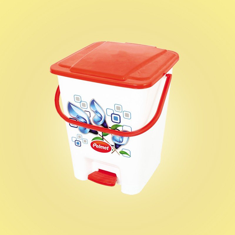 Pedal Garbage Bin